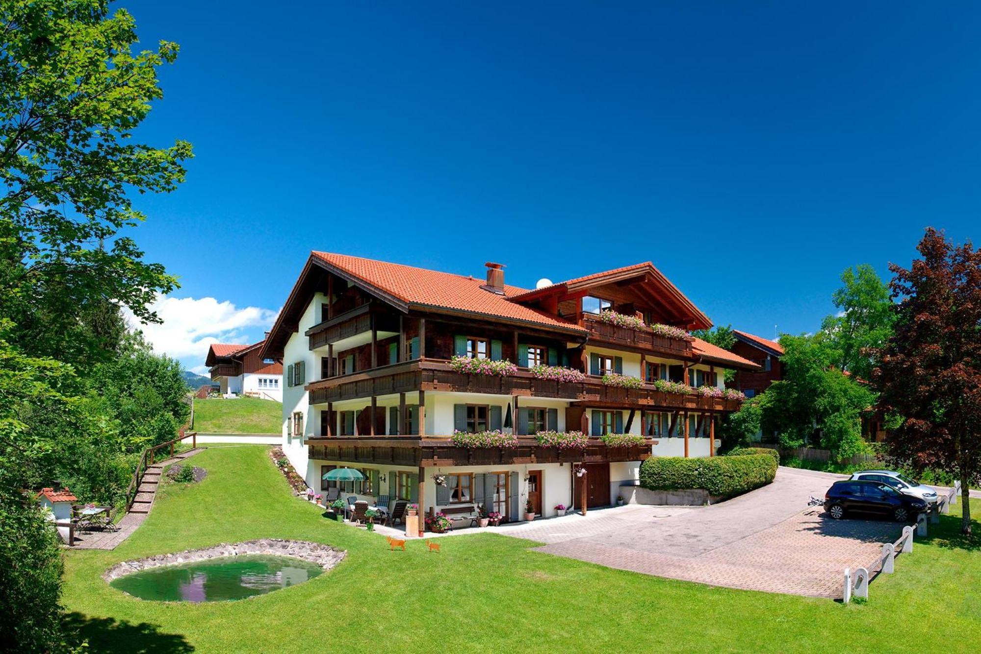 Nahe der Sturmannshöhle übernachten: 12 Familienhotels verglichen
