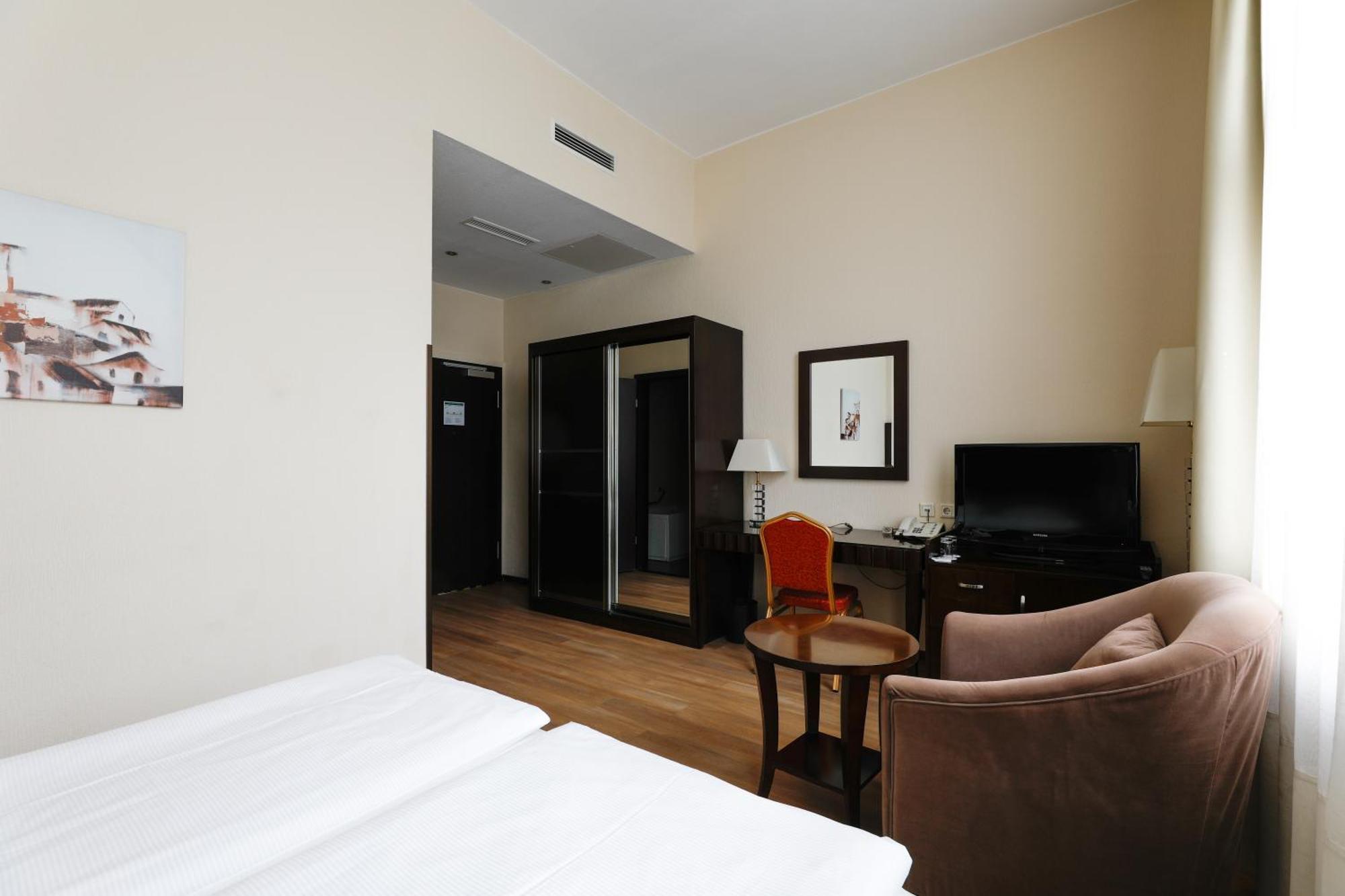 Nahe dem Wilhelm-Busch-Museum: 5 Design-Hotels verglichen